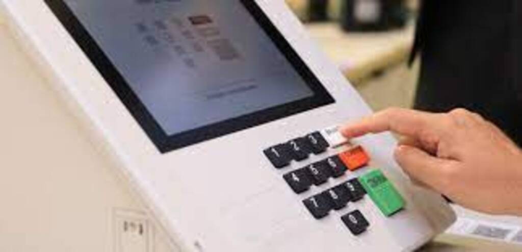 TRE-SP conta votos para deputado estadual pela terceira vez