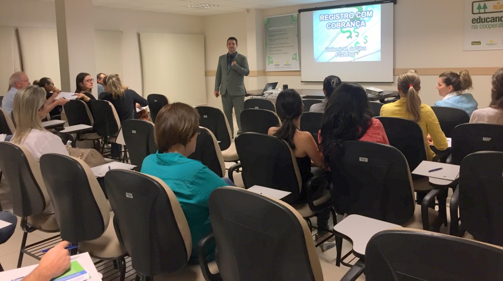 CDL de Pinhalzinho realiza workshop de Registro com Cobrança