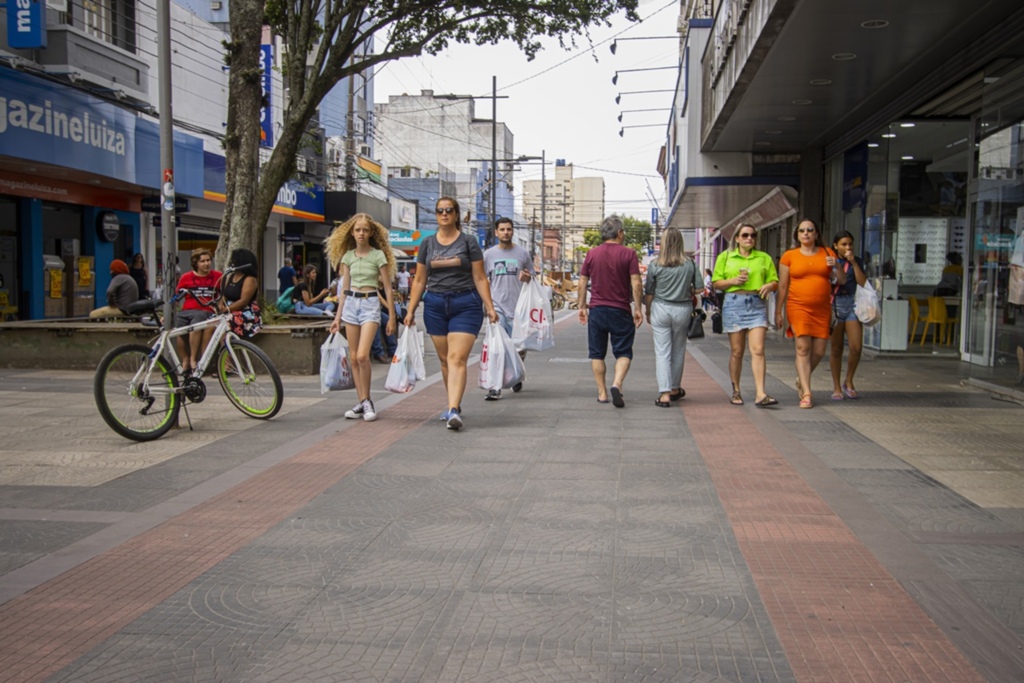 Foto: Volmer Perez - DP - Vendas estão abaixo da expectativa da maioria dos lojistas pelotenses