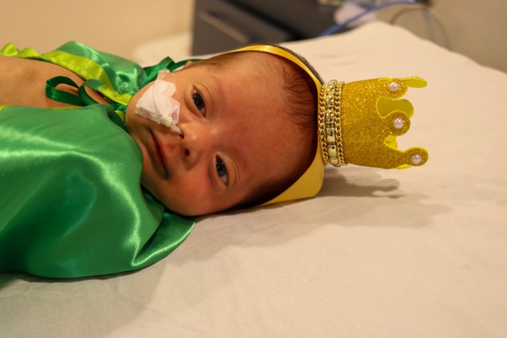 Hospital Infantil cria Presépio de Natal com bebês em tratamento