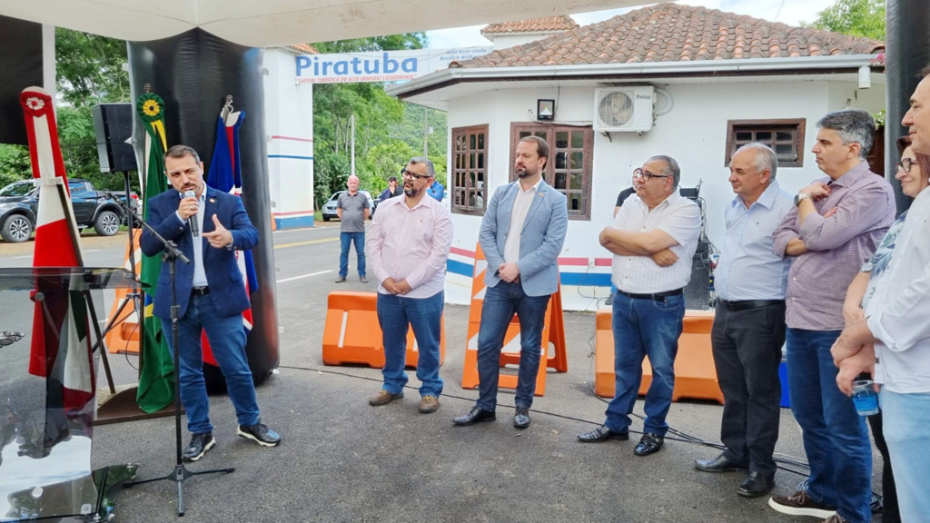 PIRATUBA INAUGURA RODOVIA QUE LIGA SANTA CATARINA AO RIO GRANDE DO SUL, COM A PRESENÇA DO GOVERNADOR CARLOS MOISÉS