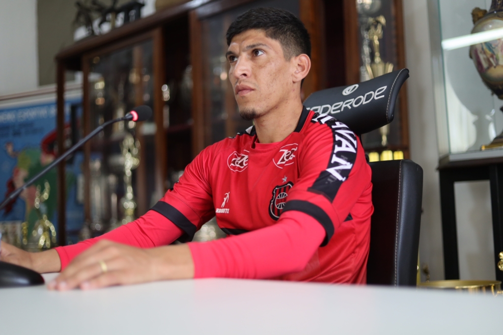 (Foto: Italo Santos - AI GEB) - Jogador diz estar trabalhando bastante na pré-temporada
