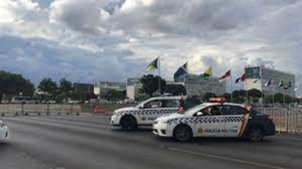 Militantes compartilham cartilhas de segurança para a posse de Lula