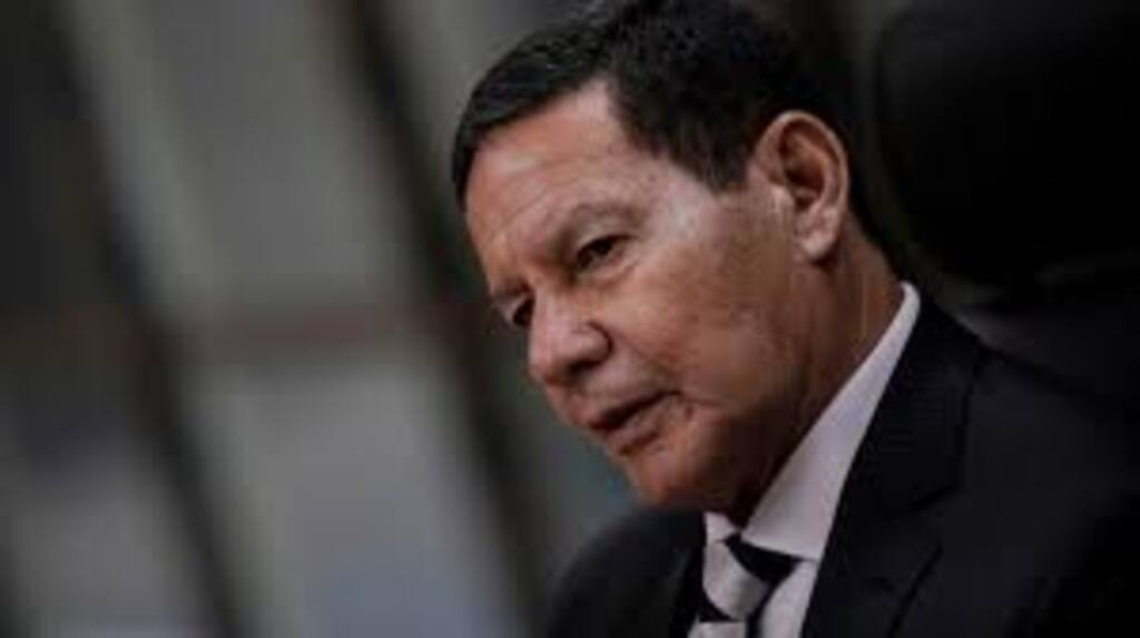 Mourão convoca rede nacional de rádio e TV para pronunciamento na véspera do ano novo