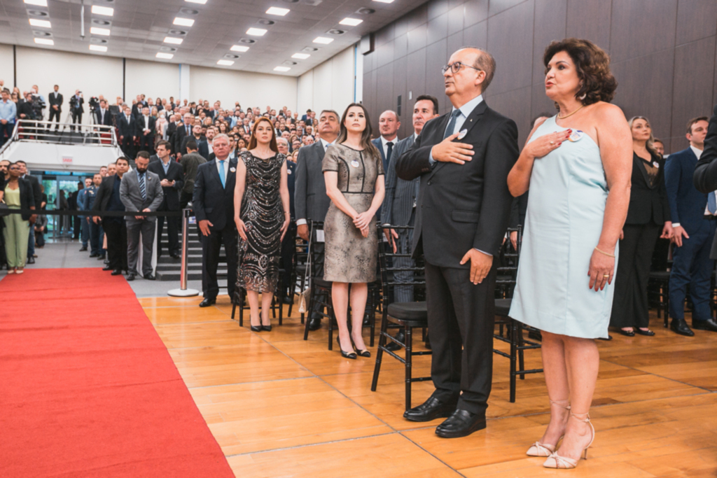 Acompanhe ao vivo posse do governador Jorginho Mello e Marilisa Boehm