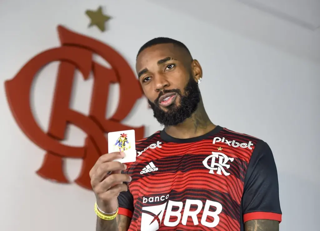 Gerson volta ao Flamengo ainda mais versátil: 