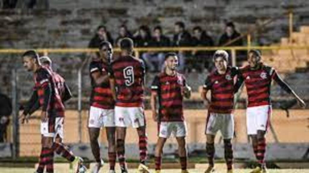 Flamengo derrota a Aparecidense e se recupera na Copa São Paulo