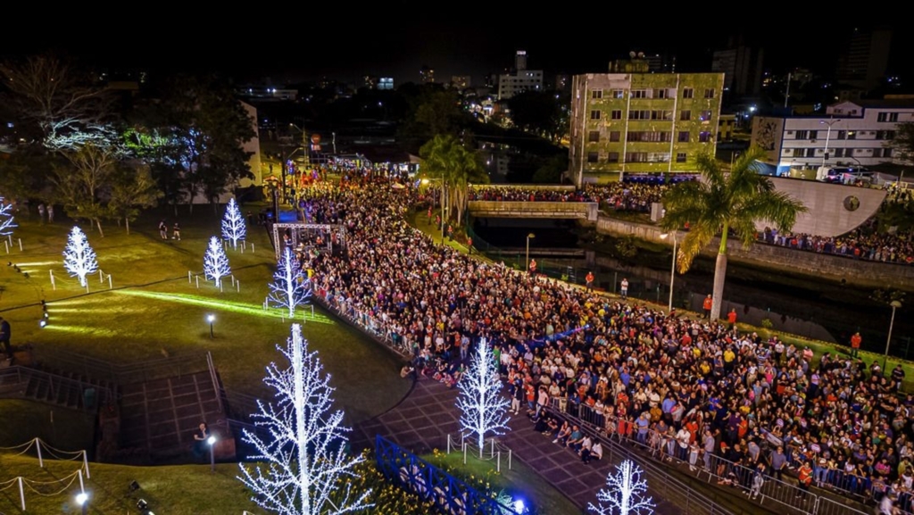 Natal de Joinville recebe público de aproximadamente 350 mil pessoas