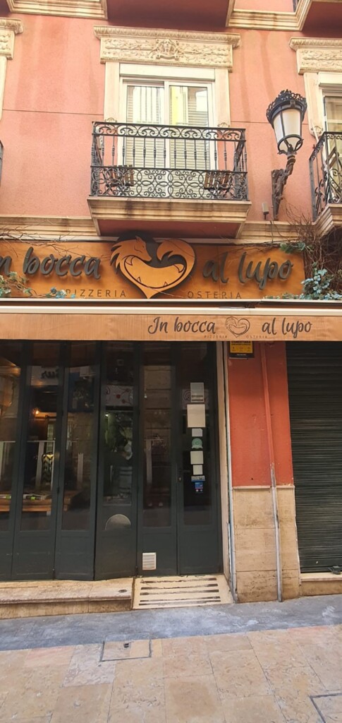 Cá e lá!