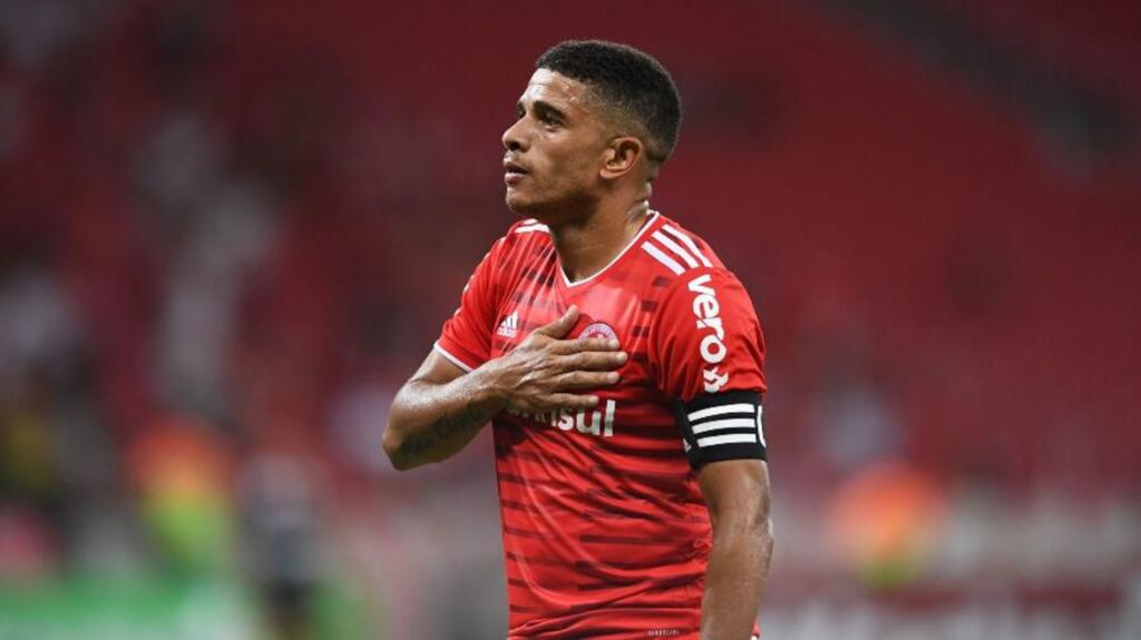 Foto: Ricardo Duarte - Inter - Campeão da Sul-Americana em 2008 e da Libertadores em 2010, meia-atacante soma 44 gols pelo clube da capital. Destino agora é a Grécia