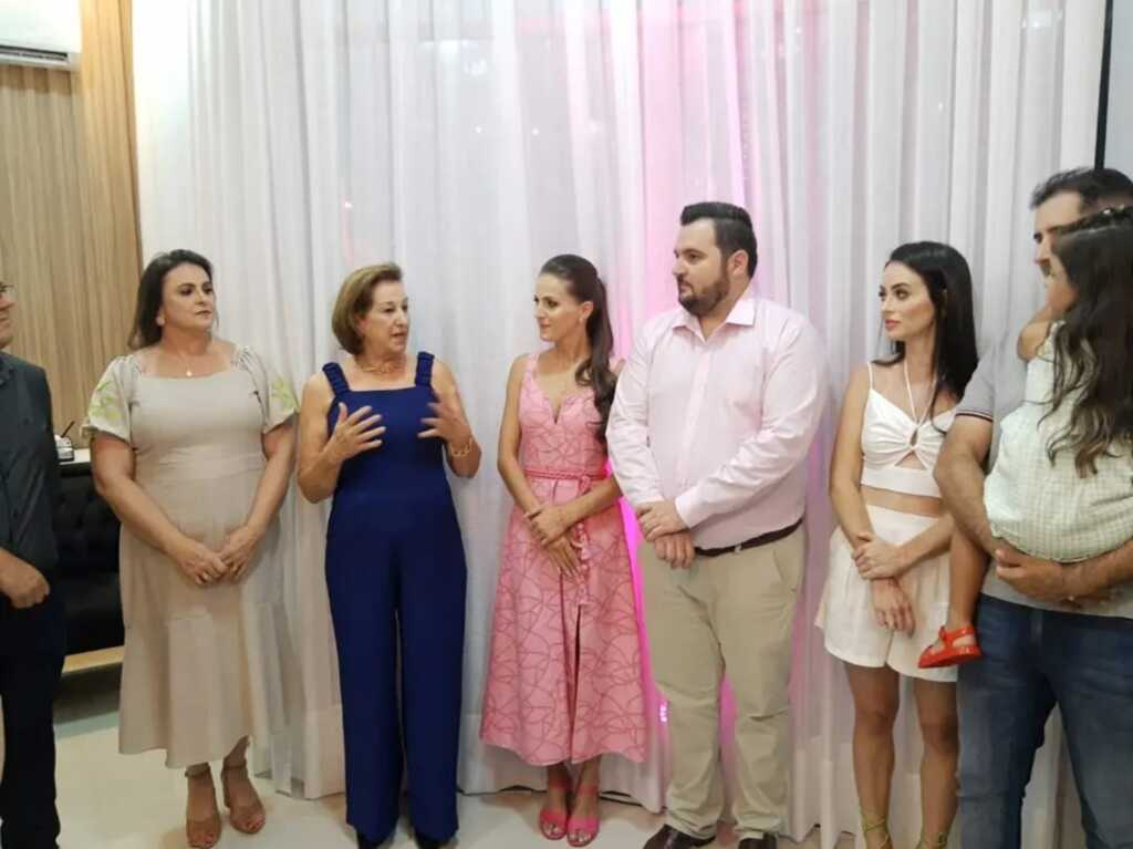 Prefeita em exercício de Capinzal participa inauguração da Virtuosa Clínica Estética