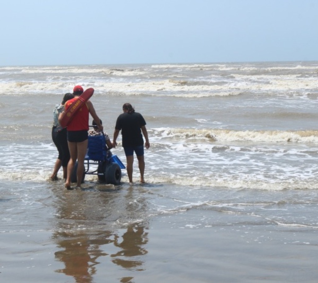 Um Banho de Inclusão está de volta na Praia do Mar Grosso
