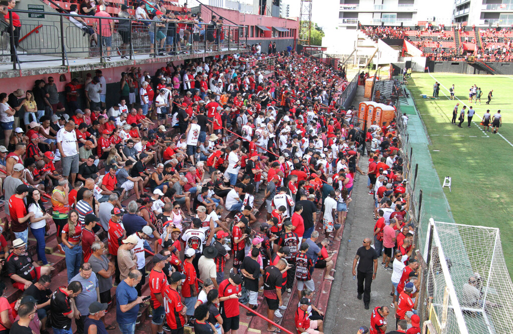 Foto: Carlos Queiroz - DP - Na rodada de abertura, Rubro-Negro recebe o Aimoré, às 16h de domingo (22)