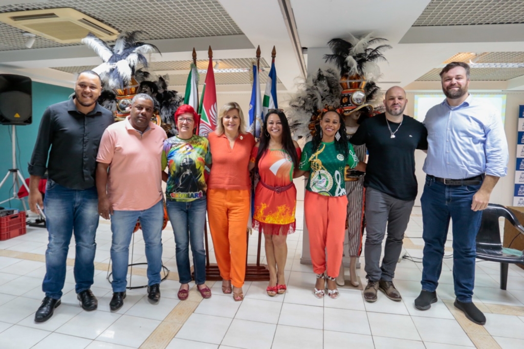 Prefeitura e Liga das Escolas de Samba apresentam programação do Carnaval de Joinville