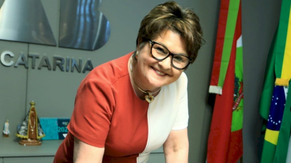 Advogada de Blumenau é a terceira mulher a presidir a OAB/SC em 90 anos