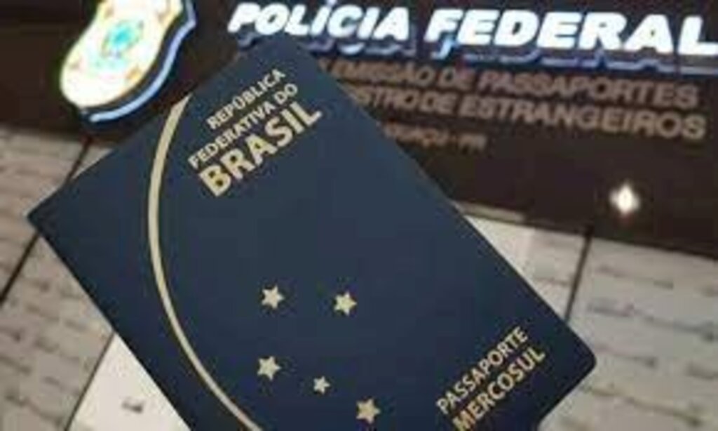 Polícia Federal anuncia normalização na emissão de passaportes