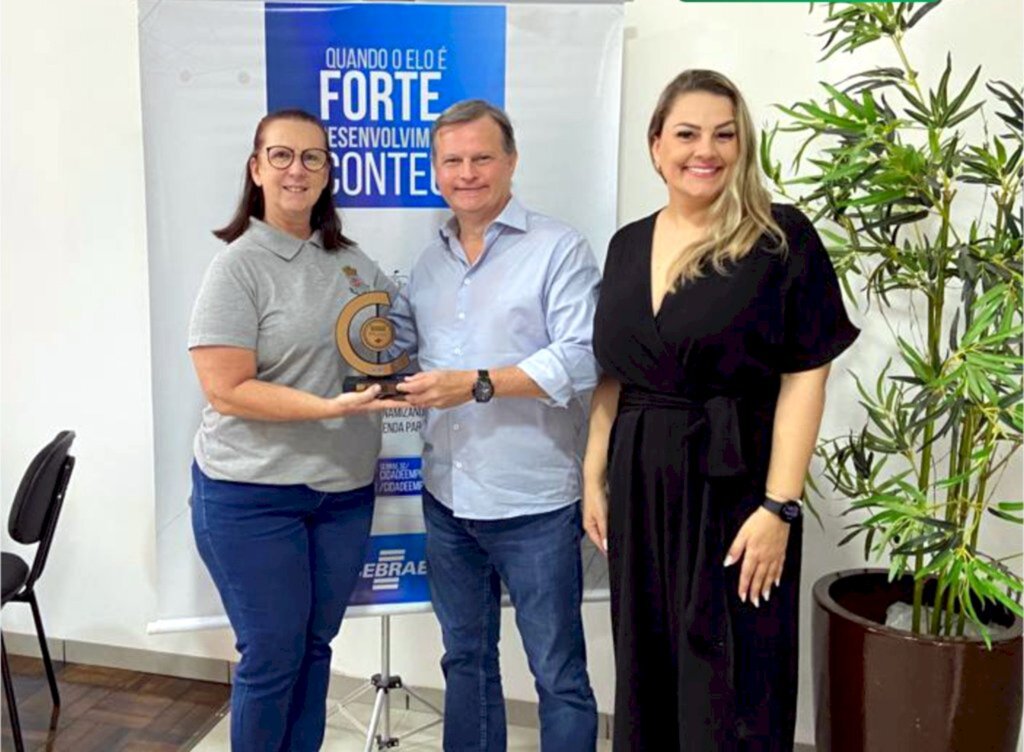 SALA DO EMPREENDEDOR DE RODEIO É REFERÊNCIA DE ATENDIMENTO