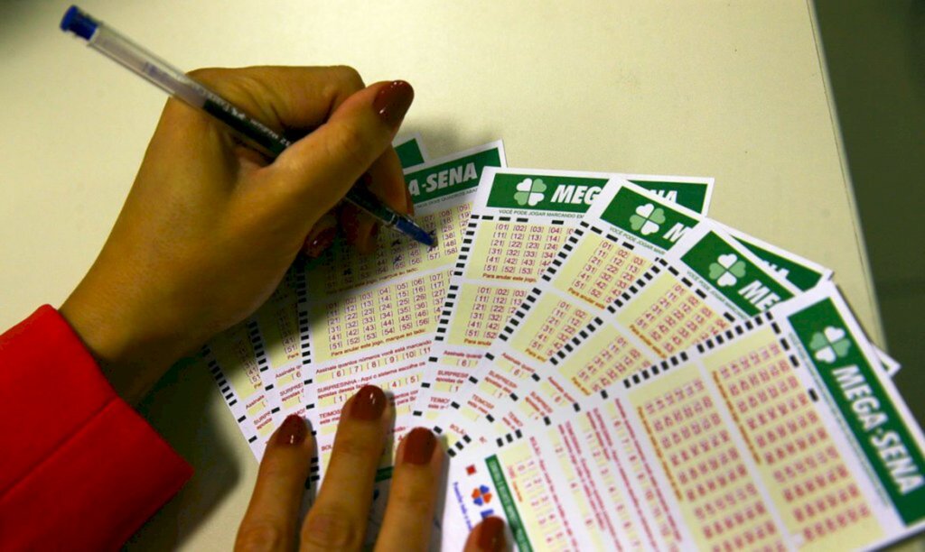 Acumula e próximo concurso deve pagar R$ 45 milhões