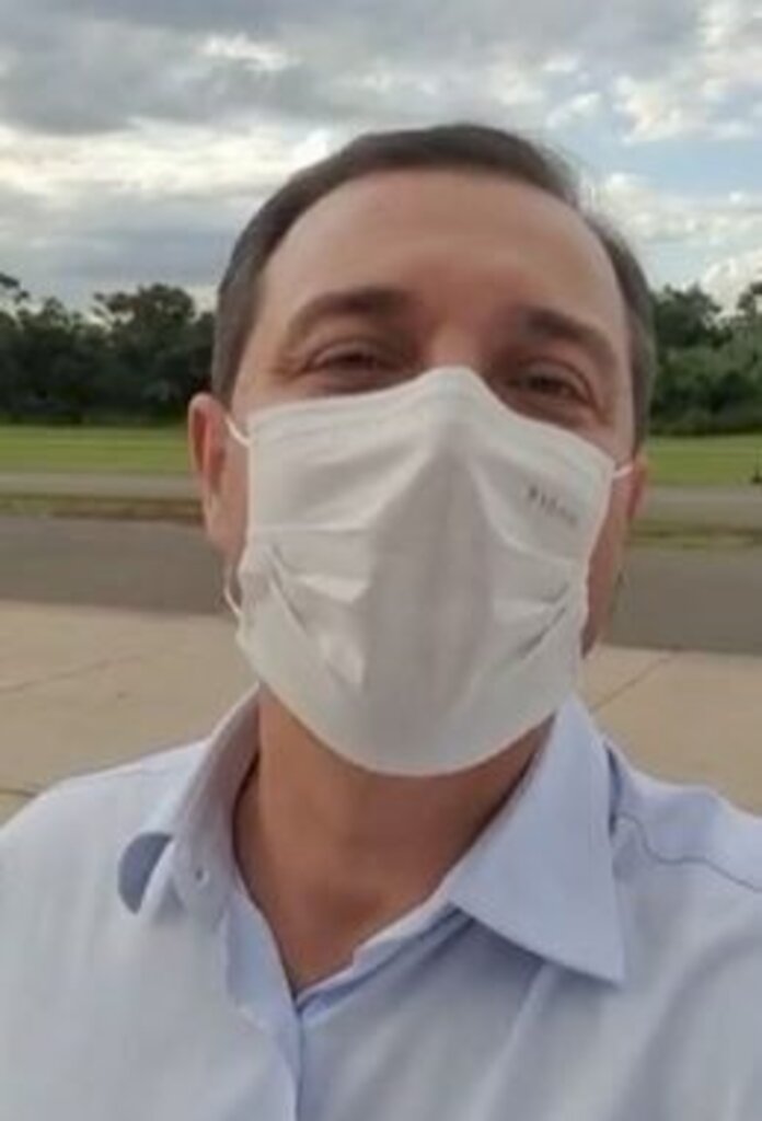 governador Moisés anuncia o fim da obrigação do uso de máscara em SC