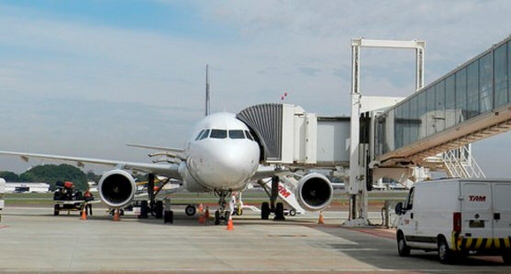 Brasil vai barrar entrada de viajantes de seis países da África