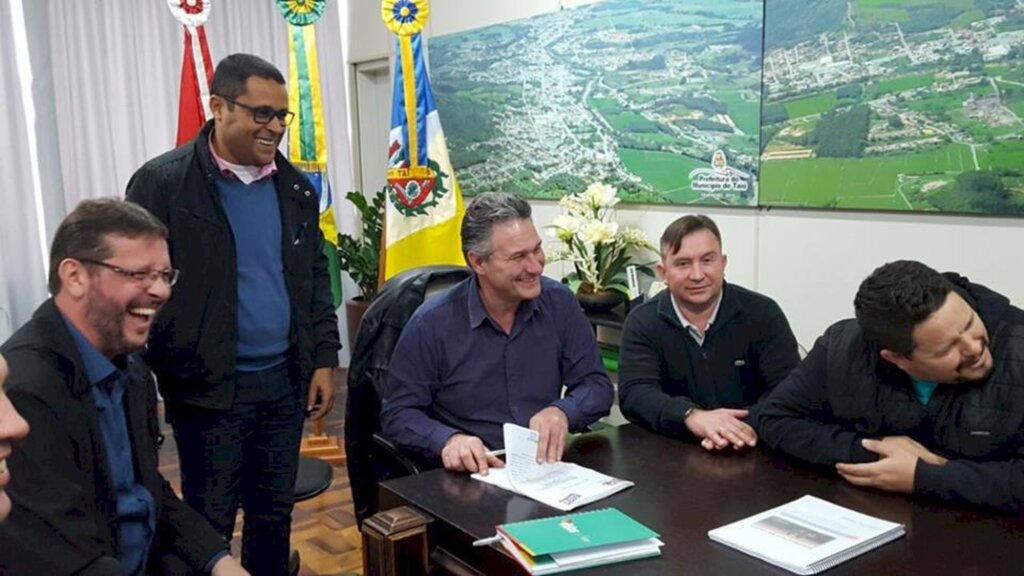 Bens do Diretor do Instituto Vidas que administra o Hospital Oase de Timbó são bloqueados após operação