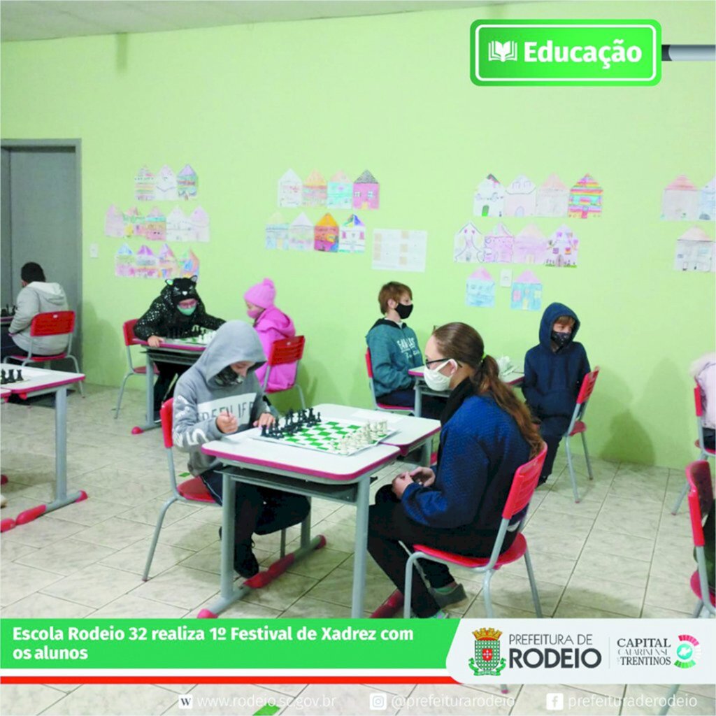 Escola Rodeio 32 realiza primeiro Festival de Xadrez
