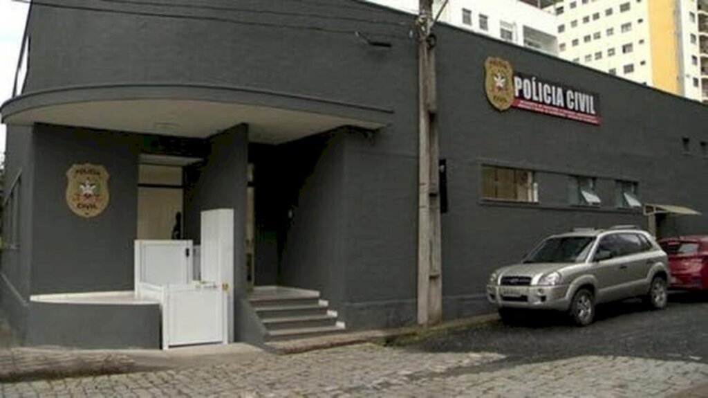 Caso chocante de tortura em Blumenau vem à tona após mãe buscar ajuda para filha na polícia