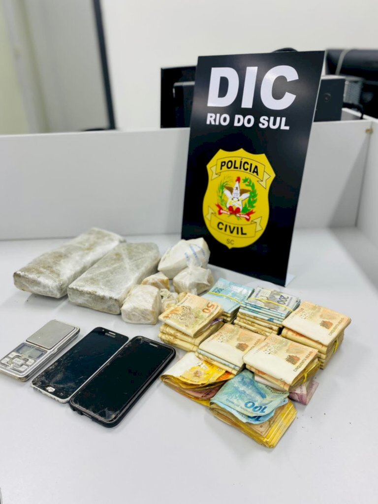 Polícia Civil prende fornecedor de drogas no Alto Vale