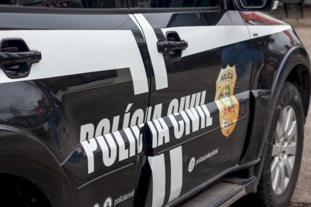 Servidor federal que espancou e matou idoso por política é preso na Grande Florianópolis