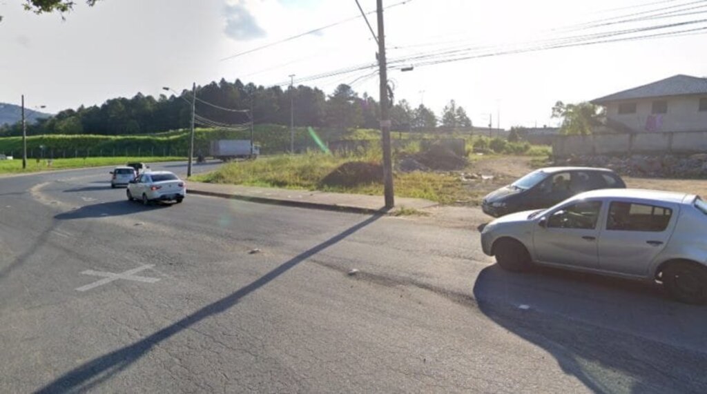 Ladrão 'preguiçoso' desiste de roubar carteira de pedestre em SC;