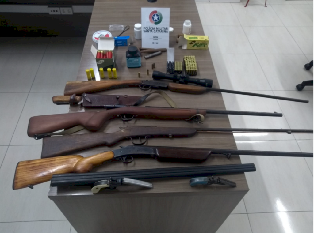 ARMAMENTO APREENDIDO EM INDAIAL