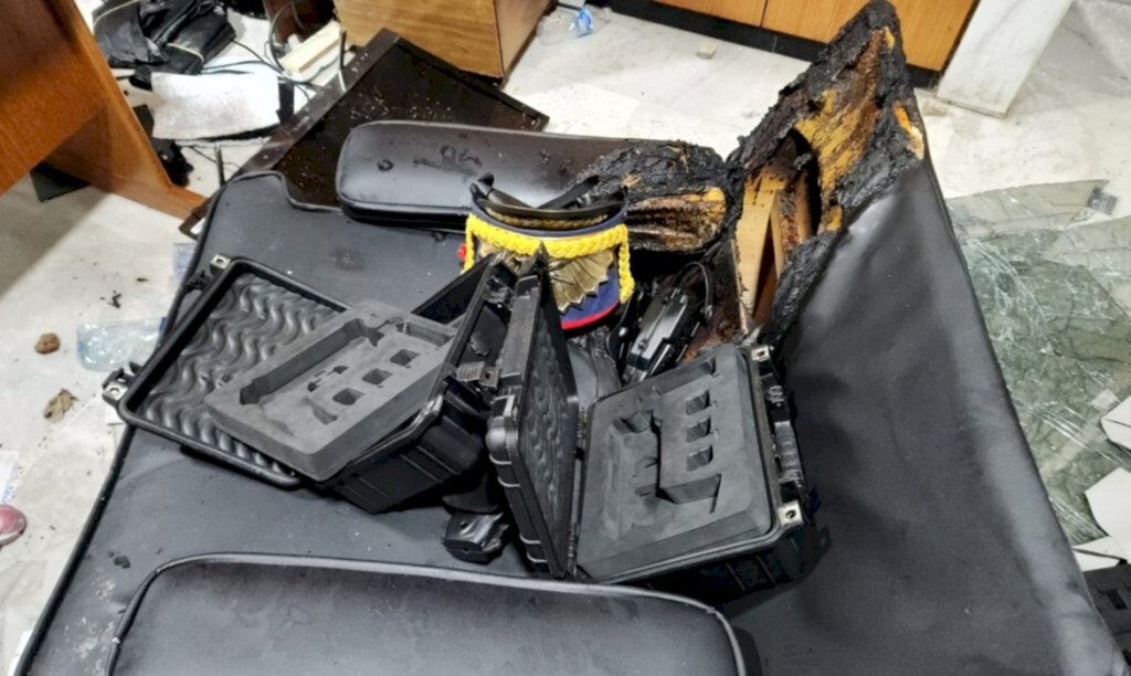 'Terroristas roubaram armas usadas pelo GSI no Planalto', diz ministro
