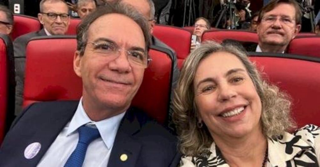 Décio e Ana Paula Lima participam da diplomação de Lula e assumem o protagonismo catarinense na estrutura do futuro Governo