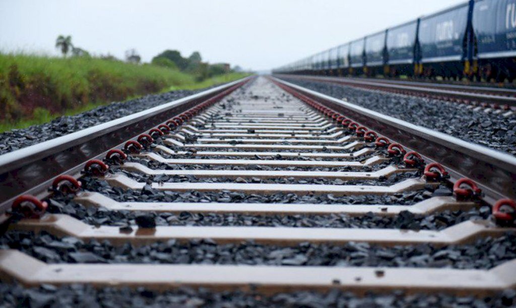 ANTT e ministério assinam cinco contratos de ferrovias autorizadas