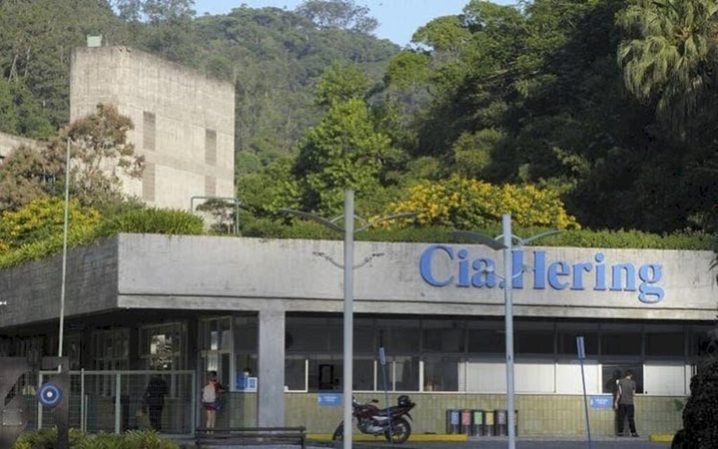 Acionistas da Cia. Hering aprovam venda da empresa para o Grupo Soma