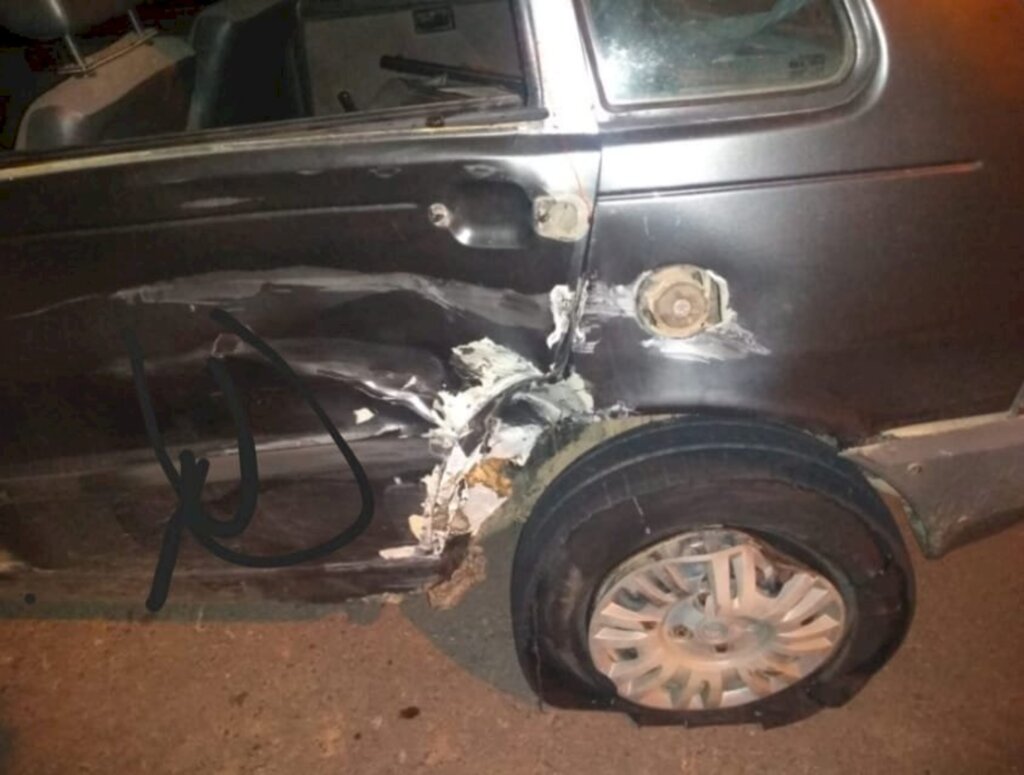 Motorista foge do local após acidente com vítima em Indaial