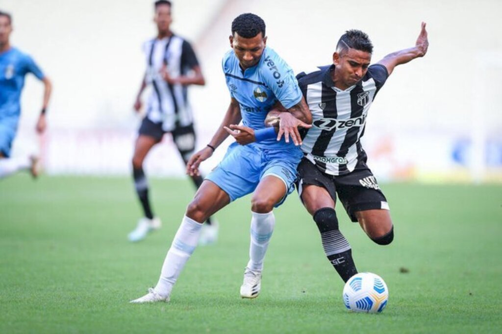 Grêmio perde para o Ceará na estreia do Brasileirão