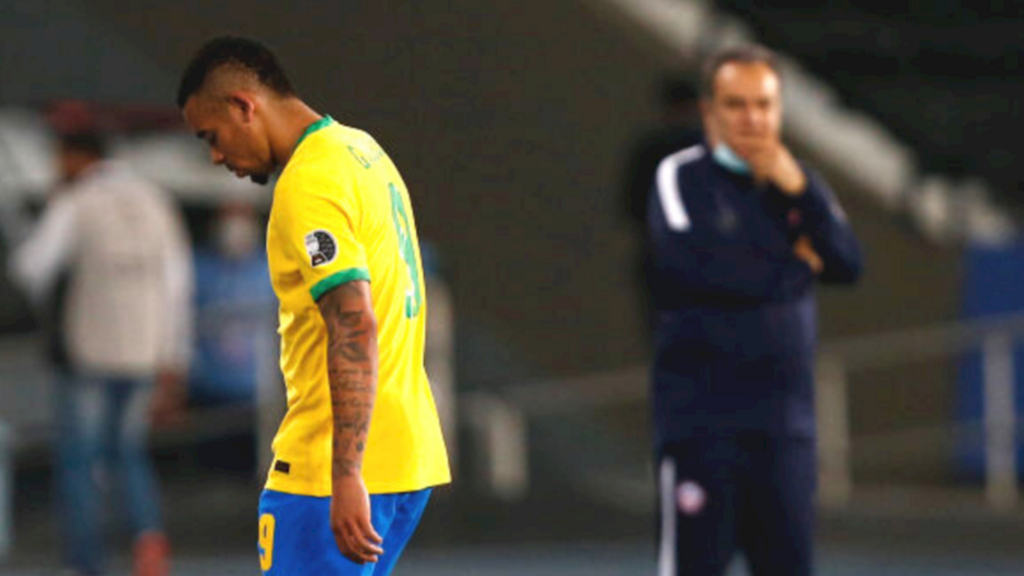 Gabriel Jesus é punido com mais um jogo de suspensão e está fora da final da Copa América