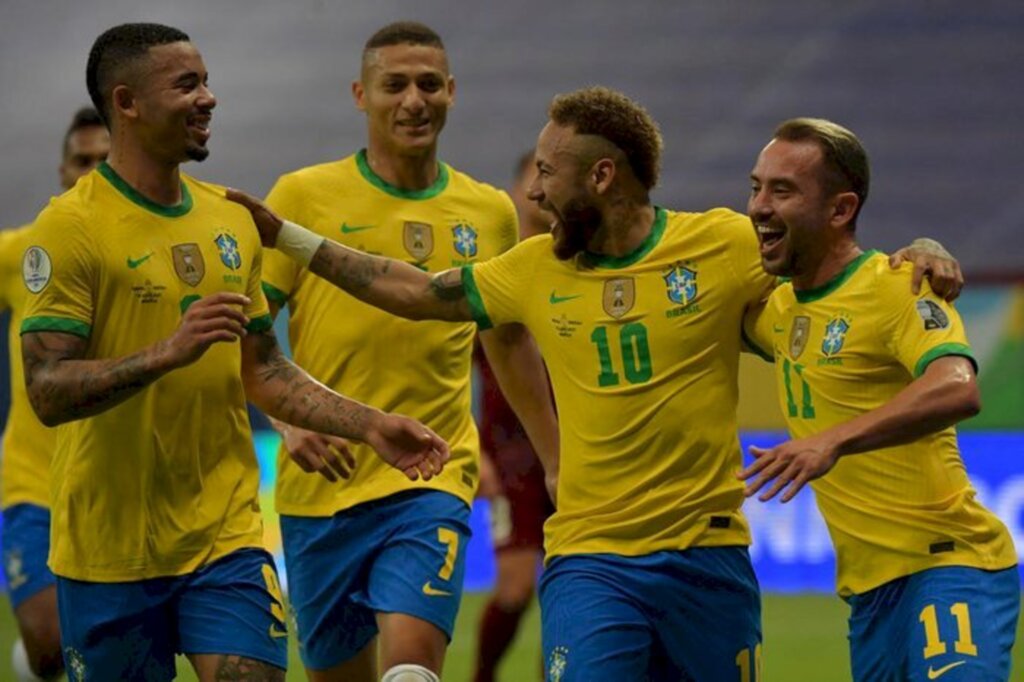 Seleção Brasileira goleia a Venezuela na abertura da Copa América