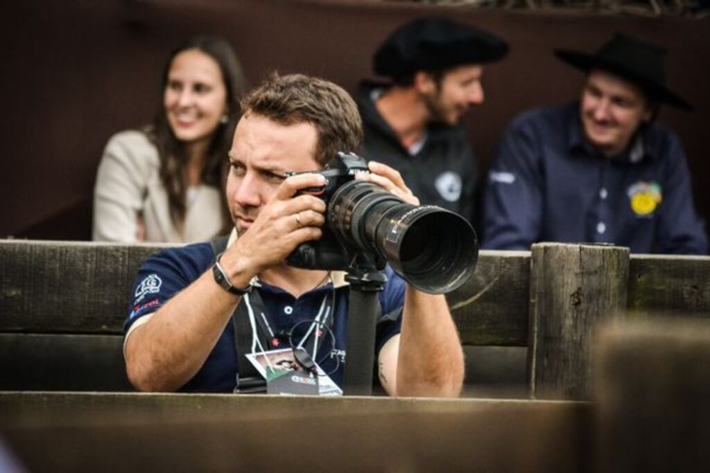 Fotógrafo inicia jornada 'Em Busca do Cavalo Crioulo'