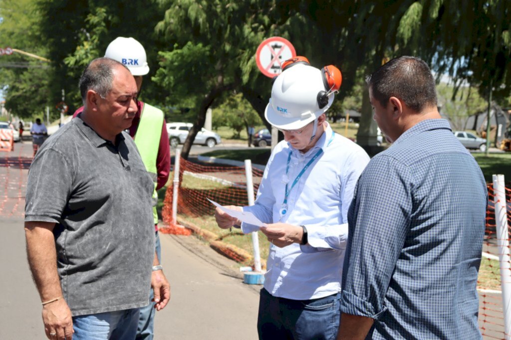 Comissão de Serviços Municipais embarga obra da BRK