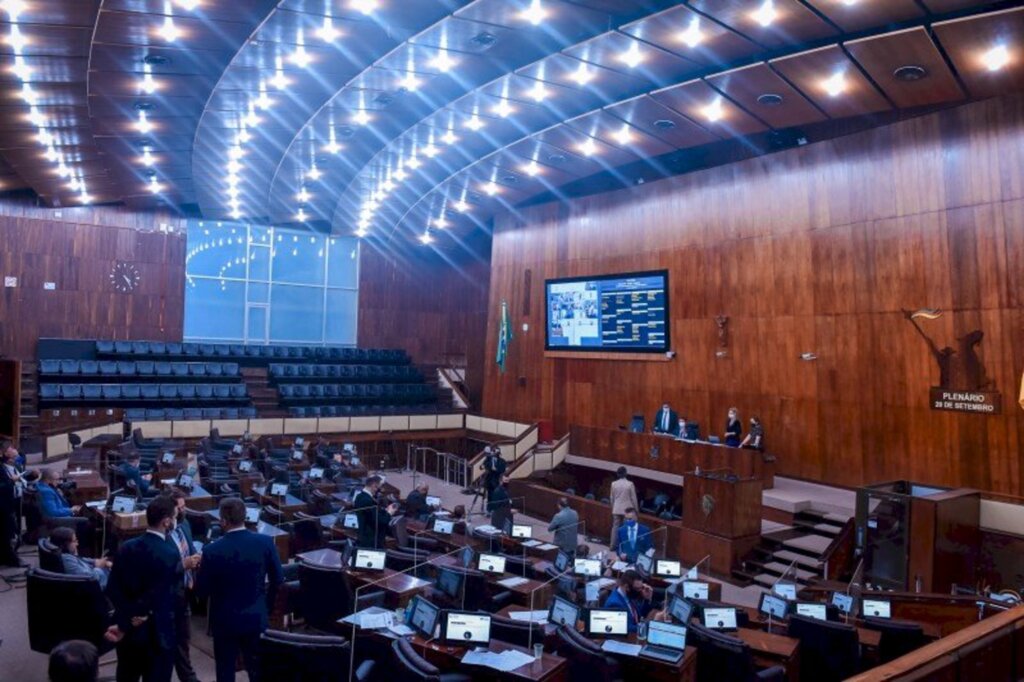 Assembleia aprova congelamento do mínimo regional