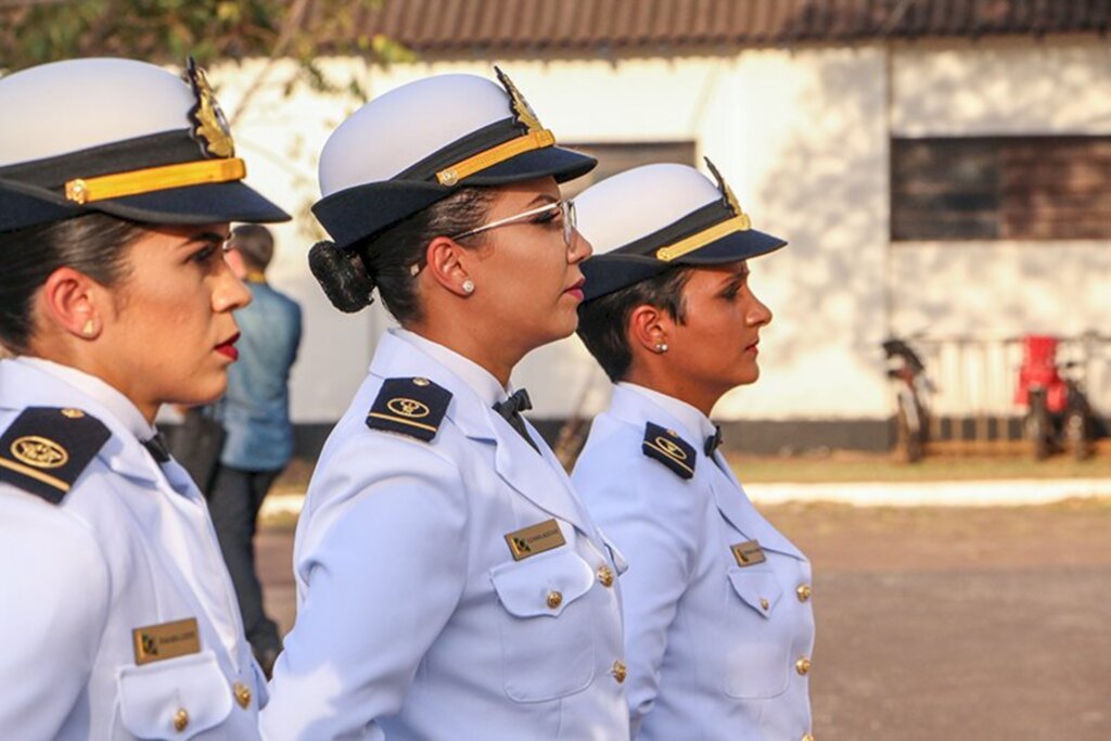 Inscrições para oficial temporário da Marinha vão até domingo