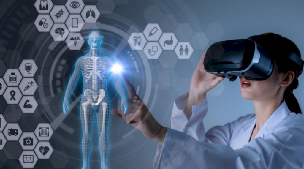 Realidade virtual ajuda médicos britânicos na luta contra a Covid-19