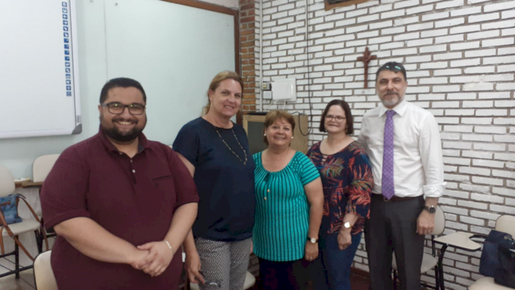 Giovana Petrocele - A Comissão Especial Eleitoral é formada por Gaspar Martins, Rosana Schneider, Maria de Lourdes, Cátia Flores e Samir Salman