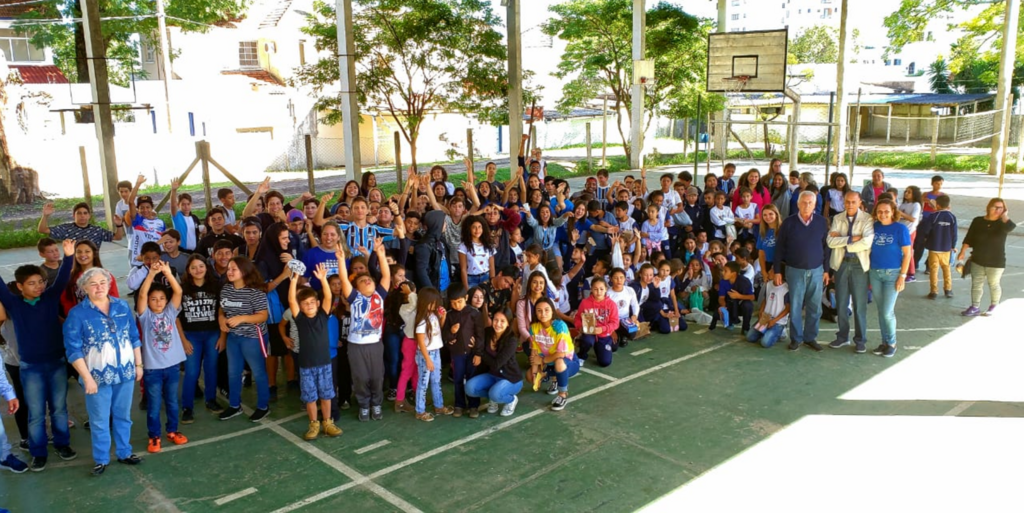 Escola desenvolve projeto com o objetivo de integrar alunos