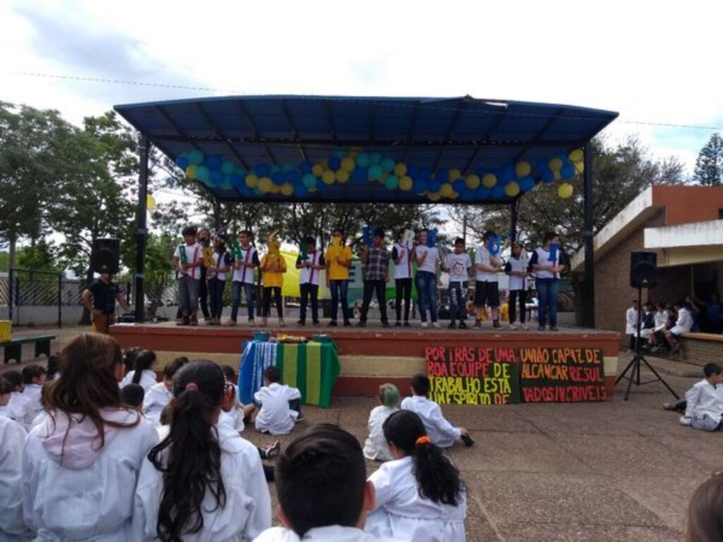 10ª CRE participa de encontro das escolas da fronteira