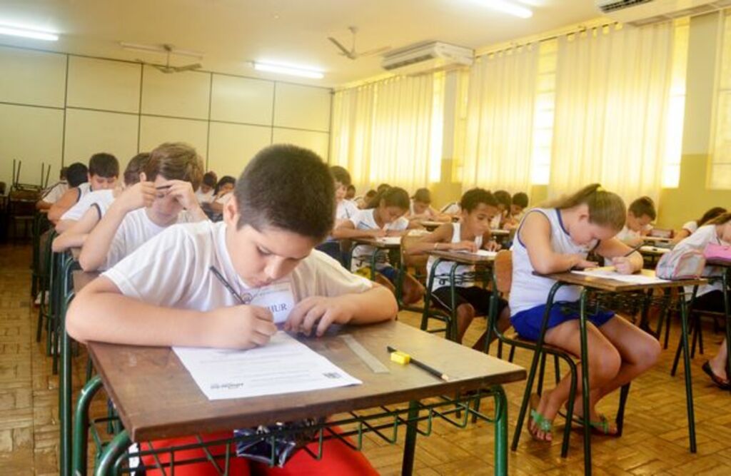 Alunos do nono ano serão avaliados em ciências a partir de 2019