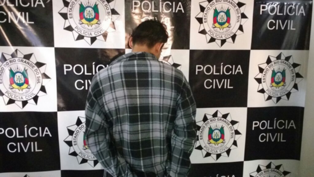 1ª DP prende suspeito de homicídio ocorrido em março