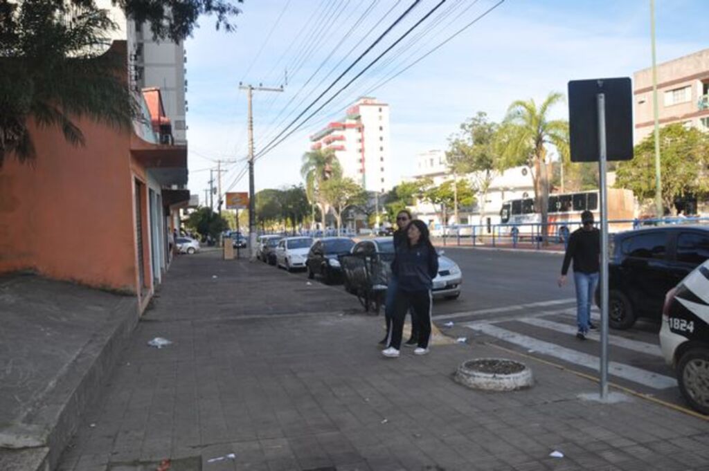 DPCA prende conhecida cafetina de menores